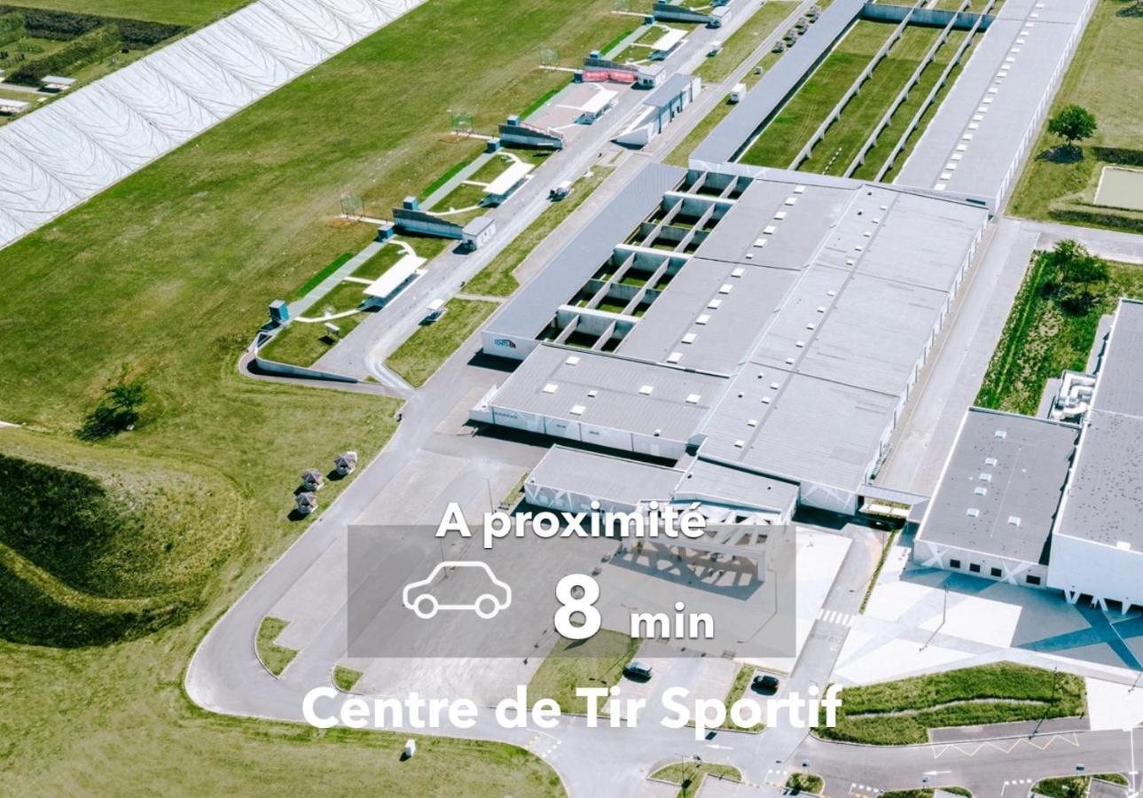 Le Terracotta ⸱ Stationnement Gratuit ⸱ Fibre Leilighet Déols Eksteriør bilde