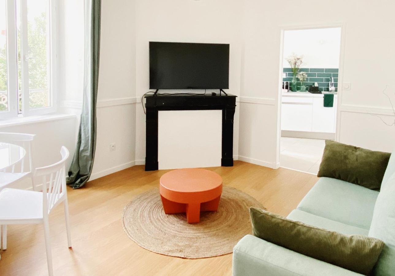 Le Terracotta ⸱ Stationnement Gratuit ⸱ Fibre Leilighet Déols Eksteriør bilde